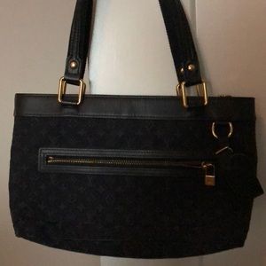 Navy Louis circa 2005